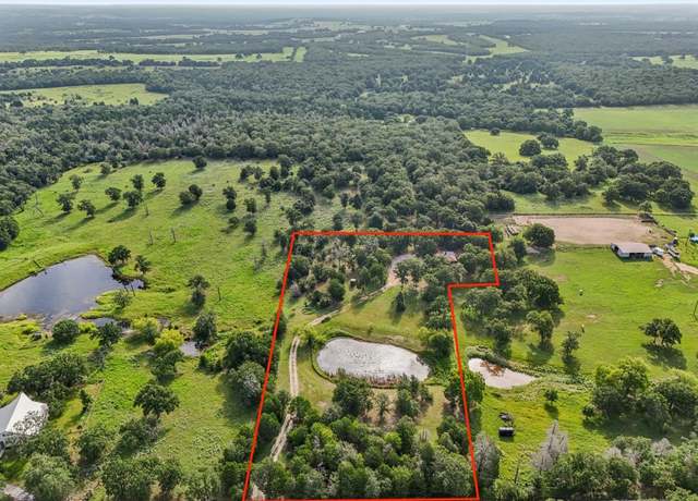 Property at 1476 County Road 302, Elgin, TX 78621, 2 beds, 2 baths