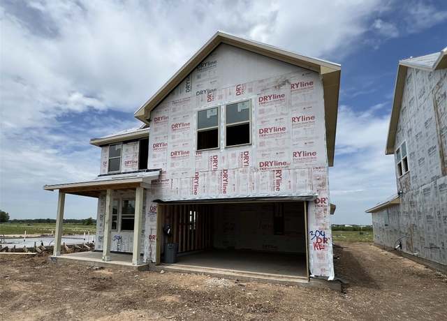 Property at 304 Willow Heights Dr, Hutto, TX 78634, 4 beds, 2.5 baths