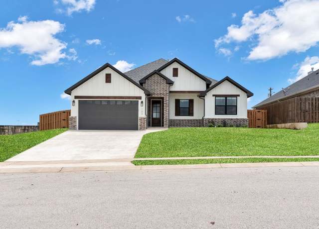 Property at 122 Buffalo Ridge Rd, Giddings, TX 78942, 4 beds, 3 baths