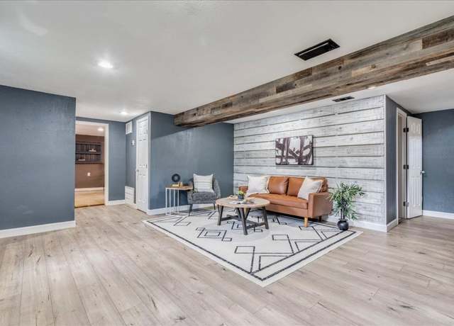 Property at 8204 Williamson Creek Dr, Austin, TX 78736, 3 beds, 2.5 baths