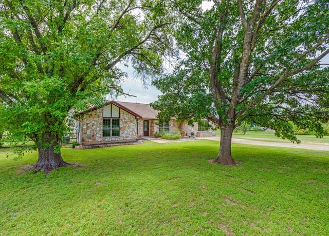 Property at 16721 Decker Creek Dr, Manor, TX 78653, 4 beds, 2 baths