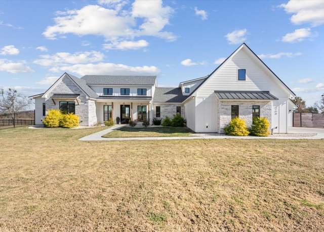Property at 268 Glenview Cir, Belton, TX 76513, 5 beds, 4.5 baths