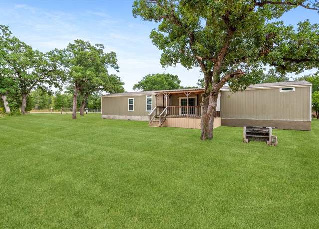 Property at 110 Leisure Ln, Cedar Creek, TX 78612, 2 beds, 2 baths