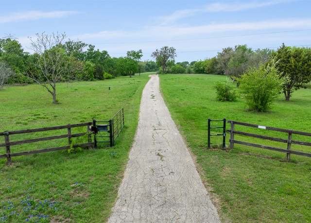 Property at 6500 Armstrong Rd, Belton, TX 76513, 4 beds, 3 baths