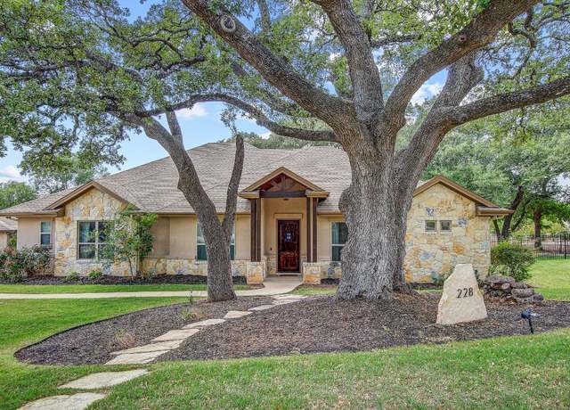 Property at 228 Marbella Way, Georgetown, TX 78633, 4 beds, 3 baths