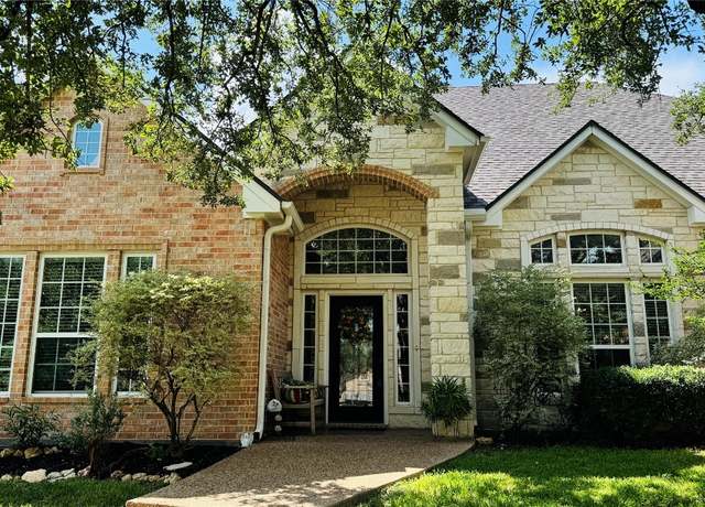 Property at 385 Green Park Dr, Belton, TX 76513, 4 beds, 3.5 baths