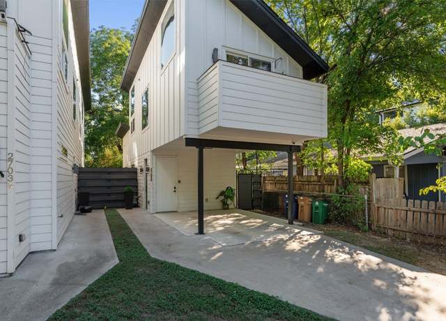 Property at 2703 E 3rd St #2, Austin, TX 78702, 2 beds, 2.5 baths
