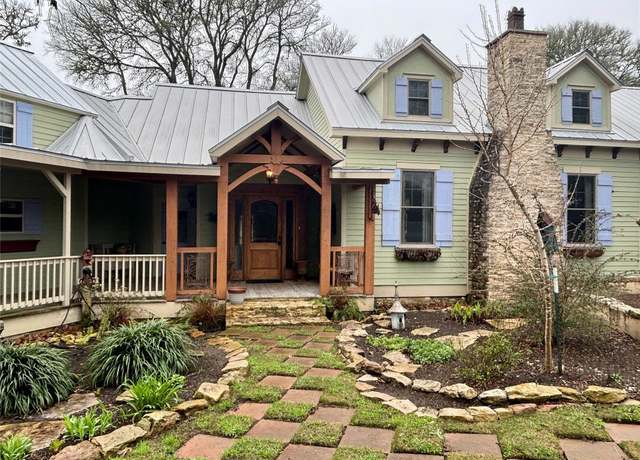 Property at 230 Hausmann Gin, La Grange, TX 78945, 5 beds, 5 baths