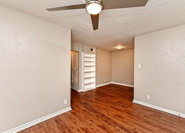 Property at 2401 Manor Rd #120, Austin, TX 78722, 2 beds, 1 bath