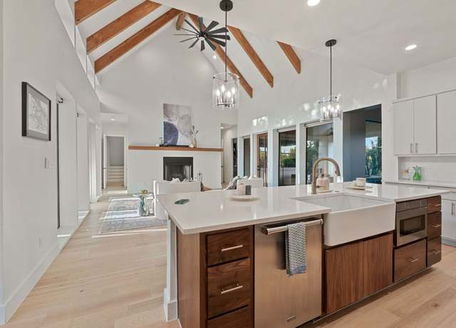 Property at 1769 Parten Ranch Pkwy, Austin, TX 78737, 5 beds, 5 baths