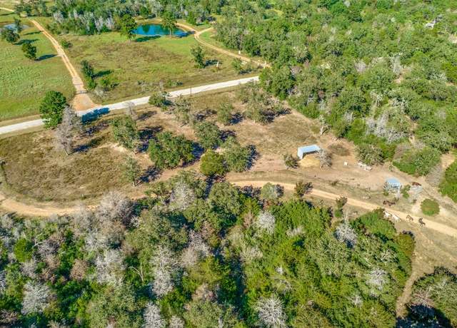 Property at 157 Cricket Hollow Ln, Smithville, TX 78957, 2 beds, 2 baths