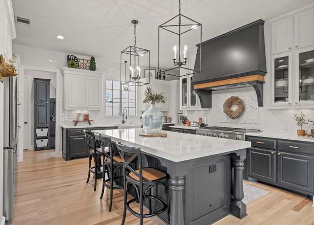Property at 436 Santaluz Path, Austin, TX 78732, 5 beds, 5.5 baths