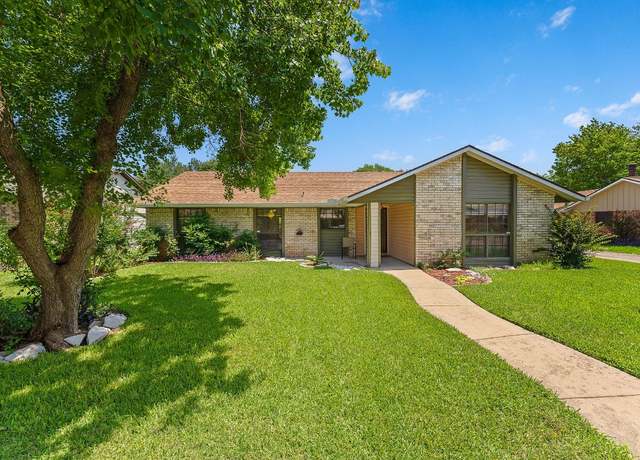 Property at 2014 Stagecoach Trl, Temple, TX 76502, 3 beds, 2 baths