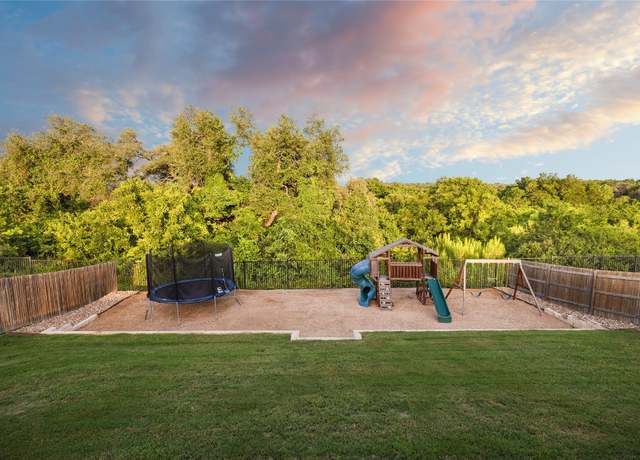 Property at 605 Liard River Rd, Hutto, TX 78634, 4 beds, 2 baths