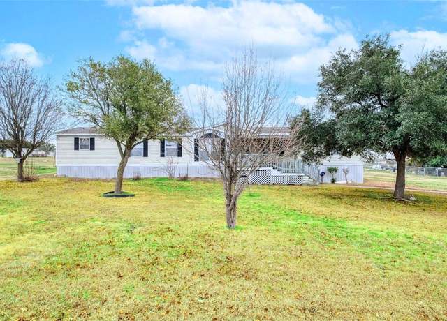 Property at 171 Rolling Meadows Ln, Kyle, TX 78640, 4 beds, 2 baths