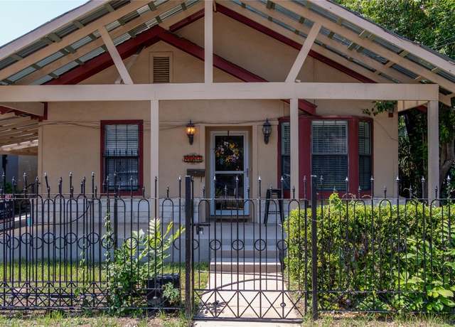 Property at 2607 E Cesar Chavez St, Austin, TX 78702, 2 beds, 2 baths