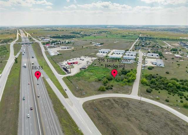 Property at 576 Town Center Loop, Jarrell, TX 76537