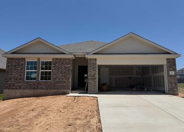 Property at 253 Seattle Slew Dr, Jarrell, TX 76537, 4 beds, 2 baths