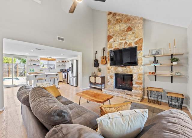 Property at 12324 Havelock Dr, Austin, TX 78759, 3 beds, 2 baths