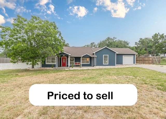 Property at 560 Persimmon Pass, Fischer, TX 78623, 4 beds, 3 baths