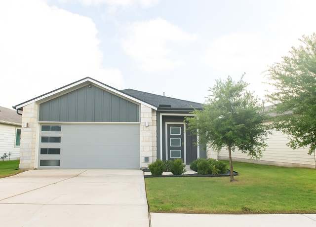 Property at 324 Millbrook Blvd, San Marcos, TX 78666, 3 beds, 2 baths