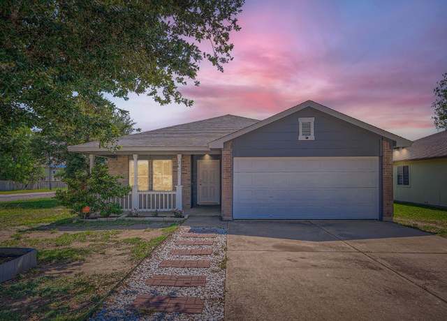 Property at 2801 Tyler Ln, Taylor, TX 76574, 3 beds, 3 baths