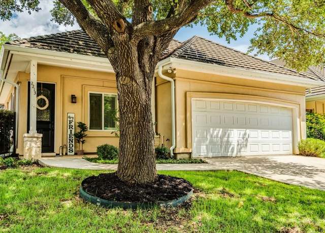 Property at 2213 Garden Ct, San Marcos, TX 78666, 3 beds, 2.5 baths