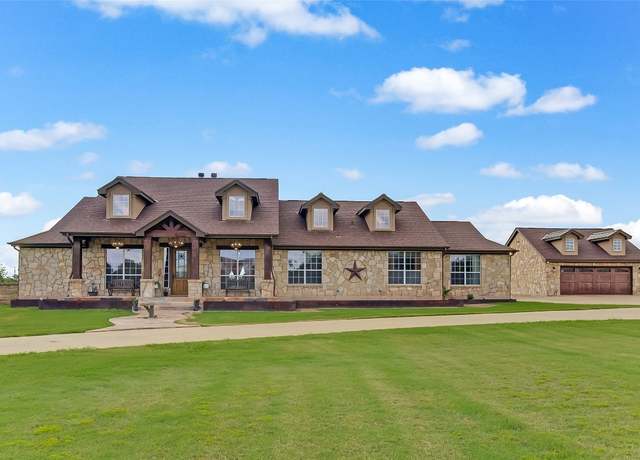 Property at 106 Deep Lake Dr, Liberty Hill, TX 78642, 4 beds, 3.5 baths