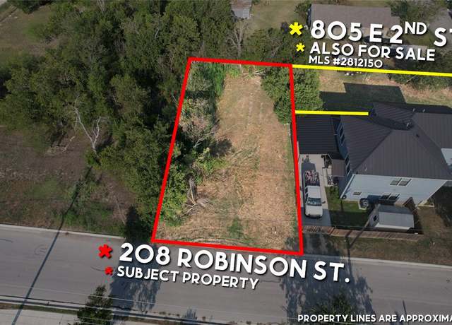 Property at 208 Robinson St, Taylor, TX 76574