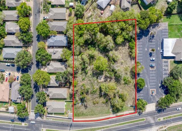 Property at 911 & 915 W Dittmar Rd, Austin, TX 78745