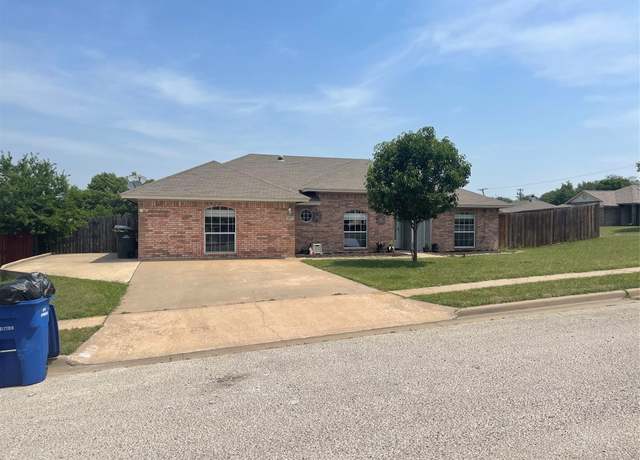 Property at 907 Vernon Dr, Copperas Cove, TX 76522, 4 beds, 2 baths