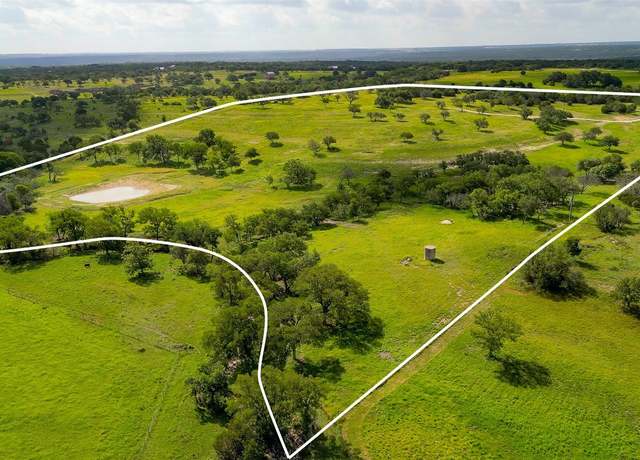 Property at 191 Pivot Cir, Briggs, TX 78608