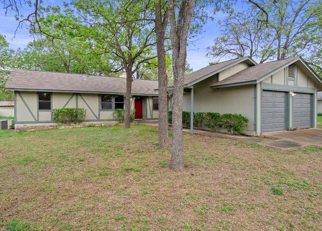 Property at 147 Live Oak Dr, Cedar Creek, TX 78612, 3 beds, 2 baths