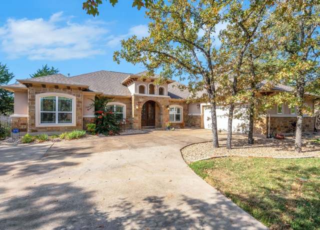 Property at 102 Mills Xing, Bastrop, TX 78602, 3 beds, 2.5 baths