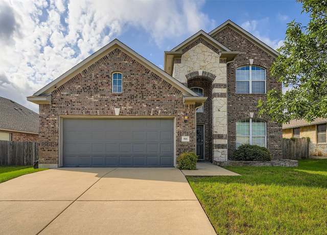 Property at 811 Clear Springs Holw, Buda, TX 78610, 4 beds, 2.5 baths
