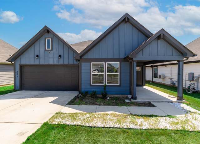 Property at 227 Fort Clark Springs Dr, Hutto, TX 78634, 3 beds, 2 baths