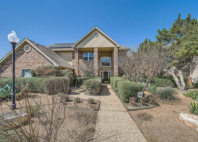 Property at 1104 Quaker Ridge Dr, Austin, TX 78746, 4 beds, 3.5 baths