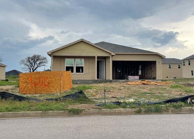 Property at 9600 Cullen Dr, Killeen, TX 76542, 4 beds, 2 baths