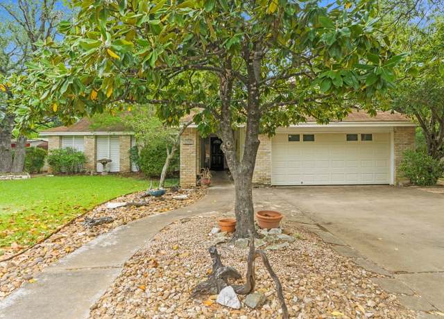 Property at 11703 Oak Knoll Dr, Austin, TX 78759, 3 beds, 2 baths