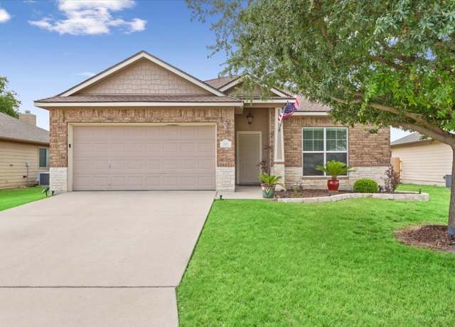 Property at 618 Prairie Lark Dr, Temple, TX 76502, 3 beds, 2 baths