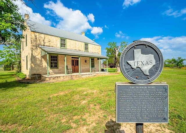 Property at 5248 Lower Crabapple Rd, Fredericksburg, TX 78624
