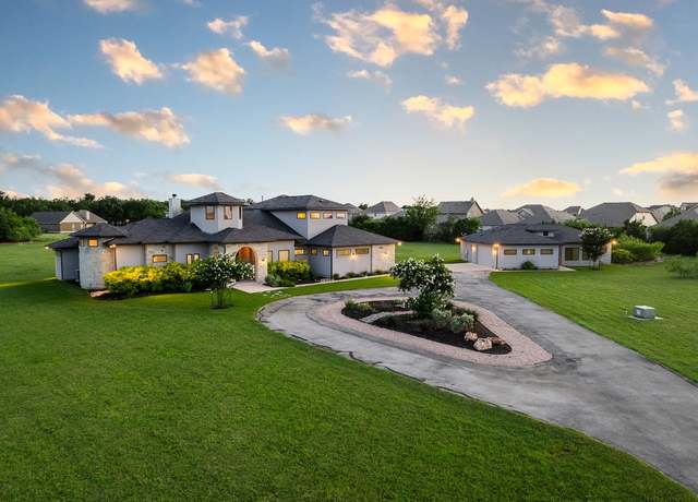 Property at 124 Park Place Dr, Georgetown, TX 78628, 7 beds, 6.5 baths