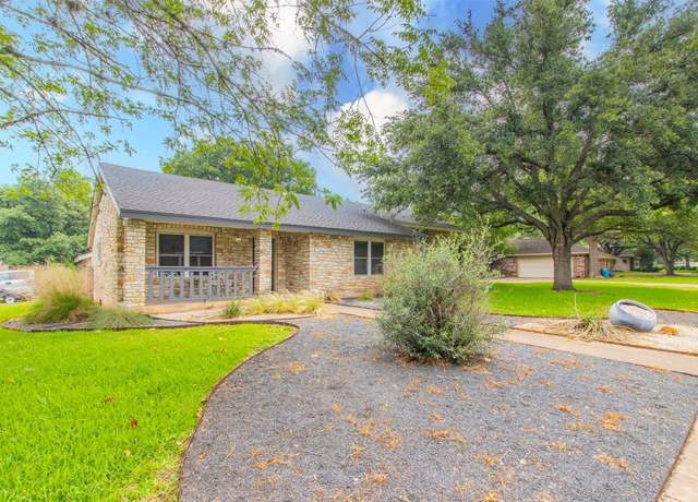Property at 2400 Braemar Cv, Austin, TX 78747, 3 beds, 2 baths