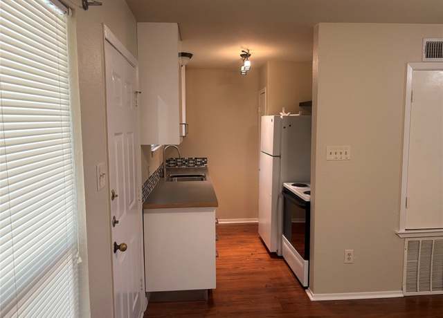 Property at 1514 Parker Ln #104, Austin, TX 78741, 1 bed, 1 bath