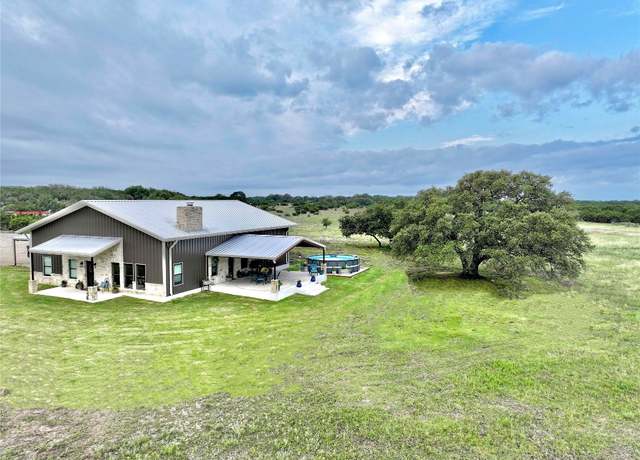 Property at 1650 Pr 1240, Lampasas, TX 76550, 3 beds, 3.5 baths