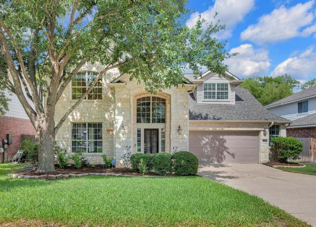 Property at 1925 Chasewood Dr, Austin, TX 78727, 4 beds, 2.5 baths
