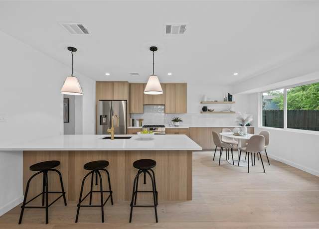 Property at 6721 Lost Vly, Austin, TX 78745, 3 beds, 2.5 baths