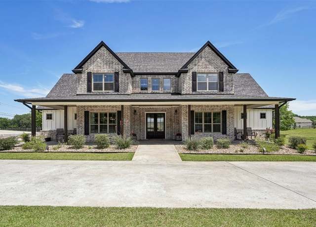 Property at 795 Van Bibber Rd, Salado, TX 76571, 5 beds, 3.5 baths
