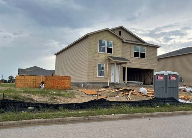 Property at 9606 Cullen Dr, Killeen, TX 76542, 5 beds, 2.5 baths