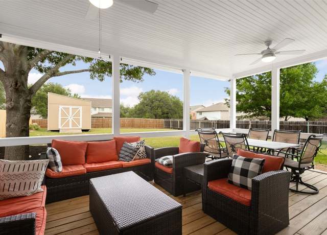 Property at 2105 Zeppelin Dr, Cedar Park, TX 78613, 4 beds, 2.5 baths